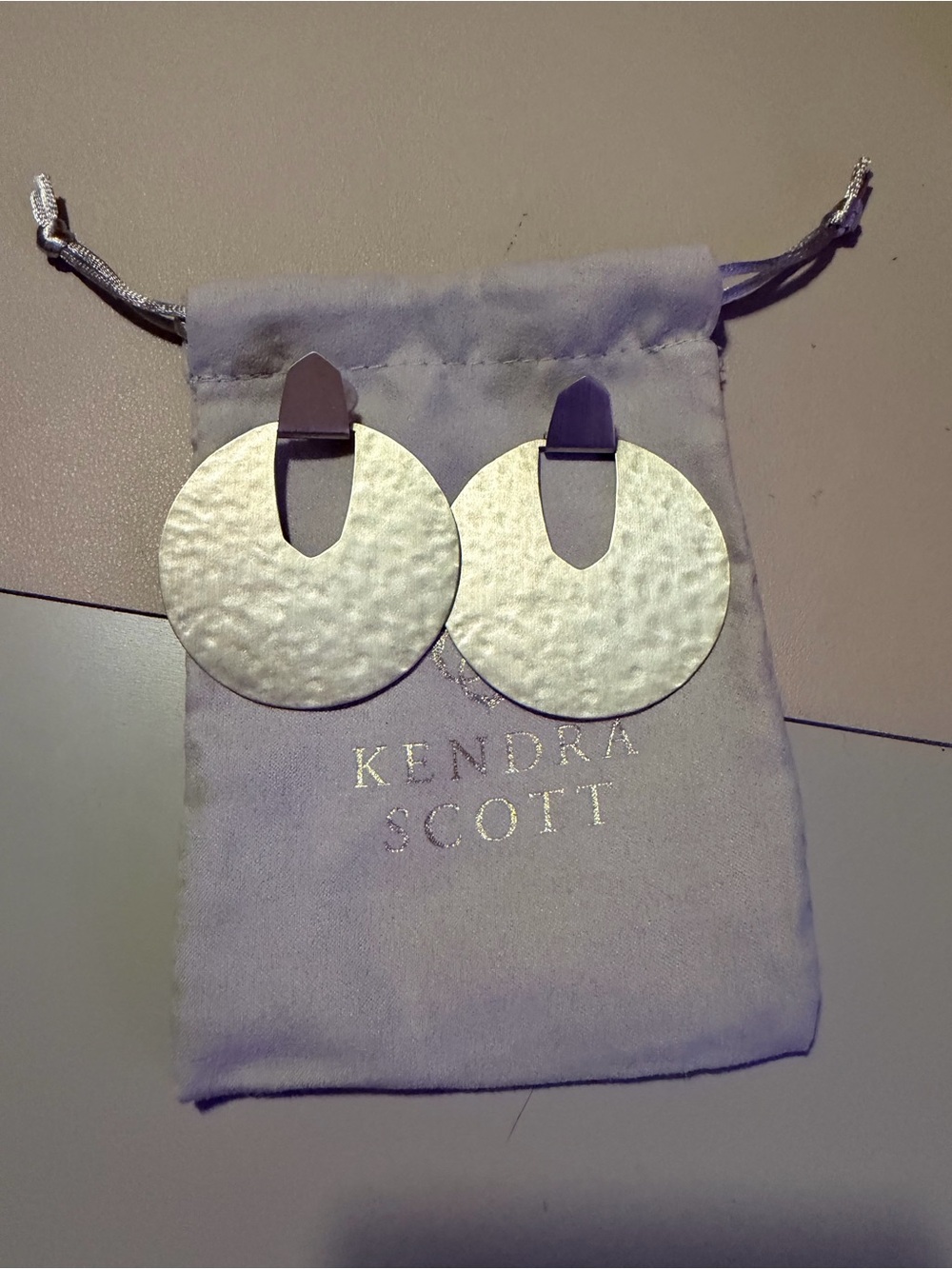 Kendra Scott Gold and Textured Round Drop Earrings